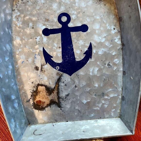 Rustic display/serving decor   - Picture 3 of 3